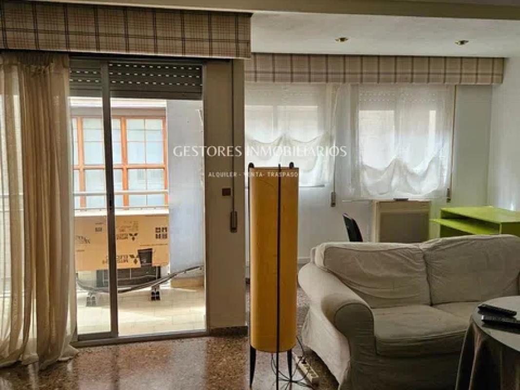 Продажа квартиры на Calle Sant Jordi, Алкой
 photo 4