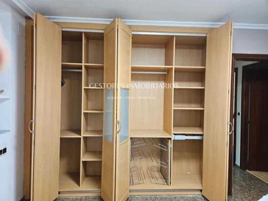 Продажа квартиры на Calle Sant Jordi, Алкой
 photo 5