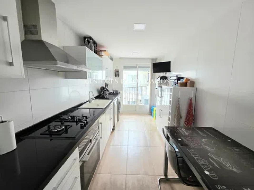 Sprzedaż mieszkania w Passatge Interior La Portalà, Alcoy
photo 4