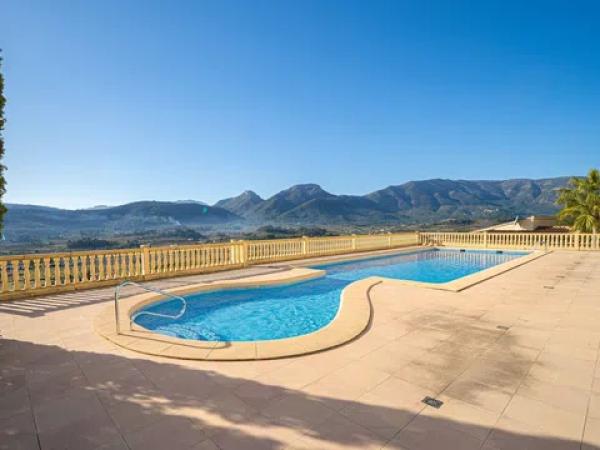 Chalet adosado photo 1