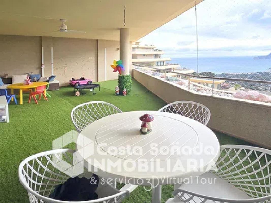 Продажа пентхауса на  Calle Principal de la Serra, Алтея photo 5