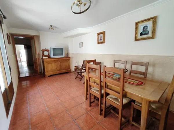 Casa de pueblo photo 1