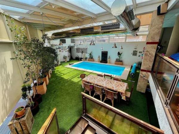 Chalet adosado photo 1