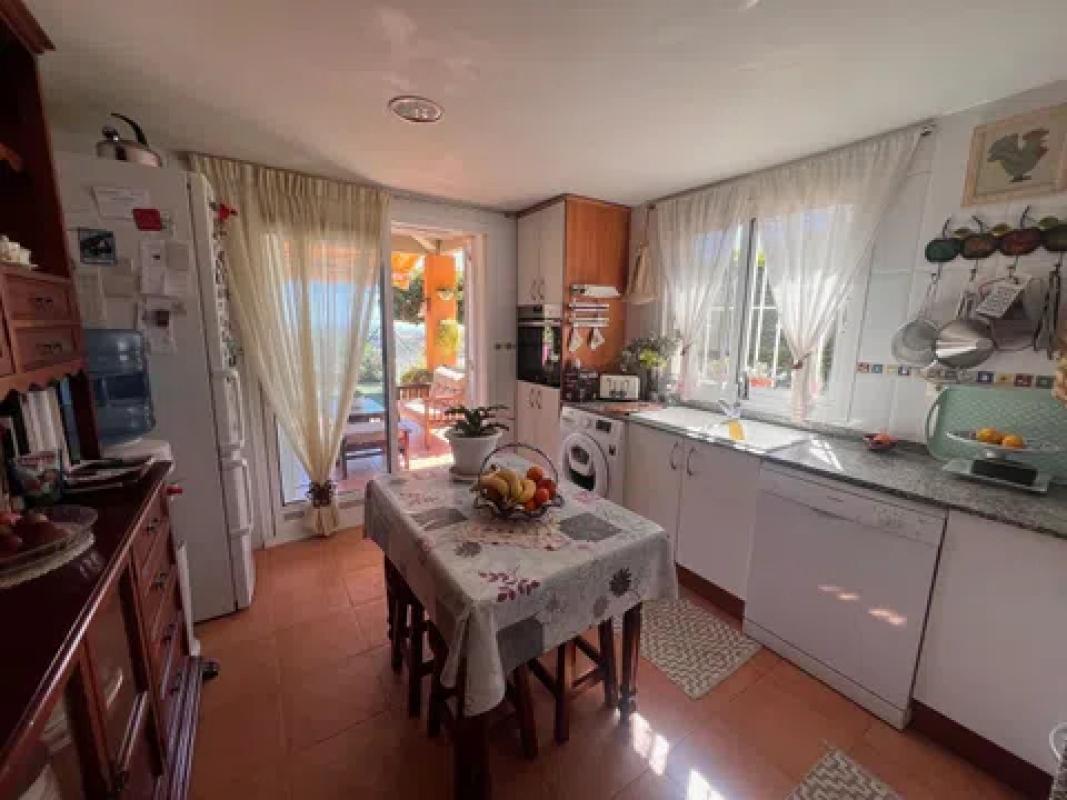 Недвижимость на продажу и в аренду в Испании photo 3