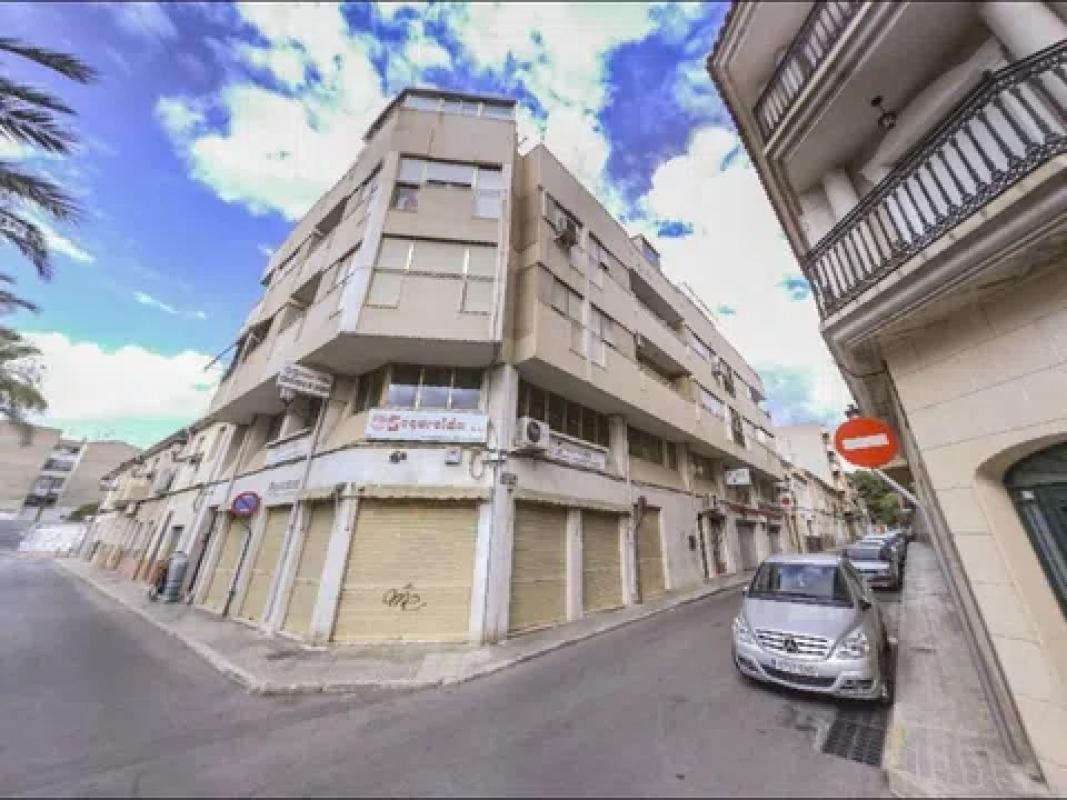 Venta de piso en Plaza Prosperidad, Elda
photo 1