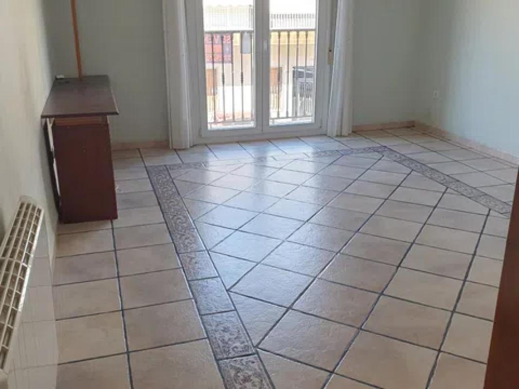 Sale of apartment in Calle Travessia, 26, Novelda
photo 2