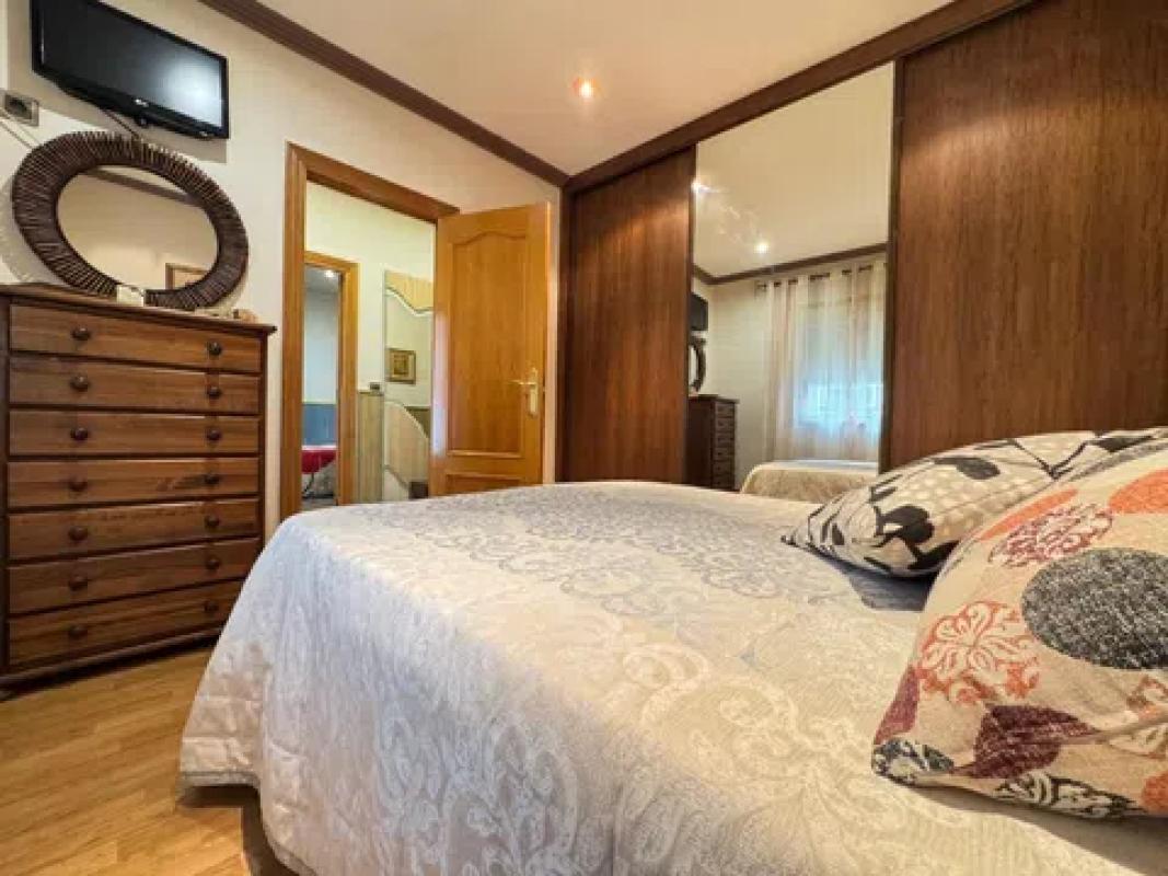 Недвижимость на продажу и в аренду в Испании photo 4