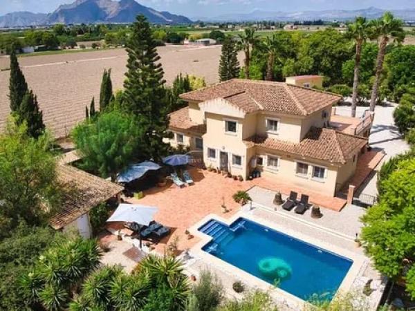 Chalet independiente en venta en  Partida Fogaria, 7, Almoradí photo 2