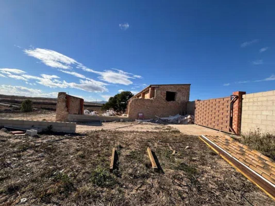 Propiedades en venta y alquiler en España photo 4