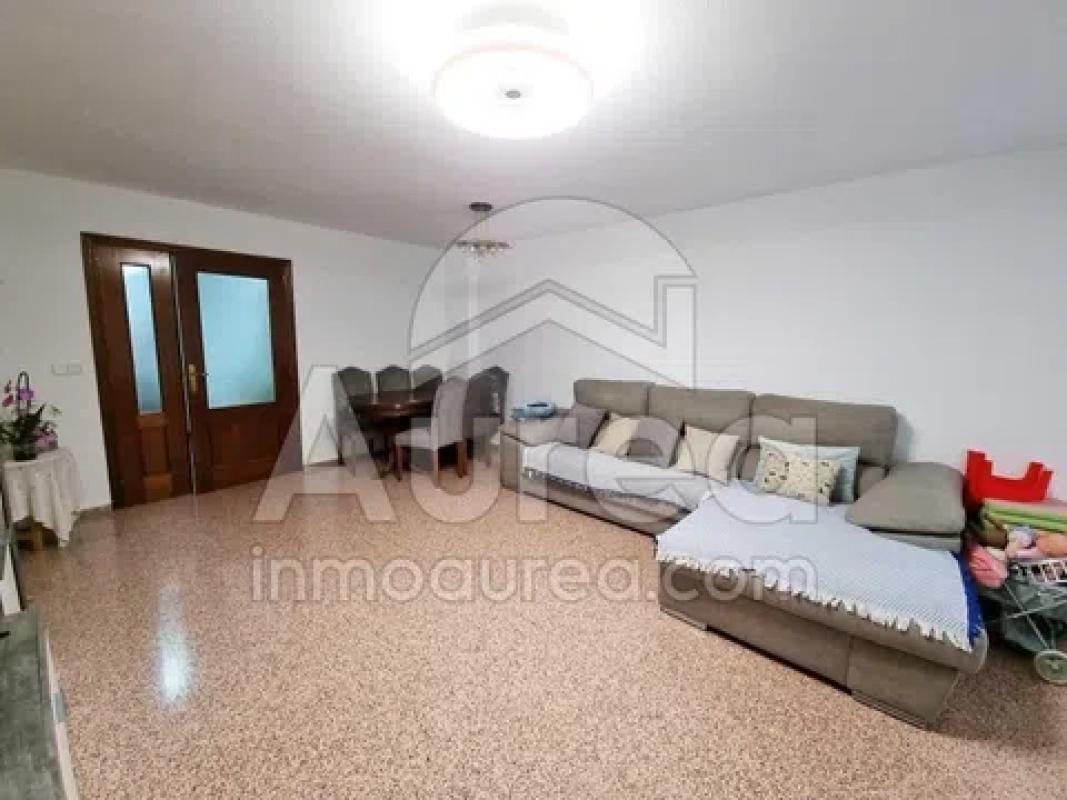 Продажа квартиры на Centro, Сан-Висенте-дель-Распейг
photo 2