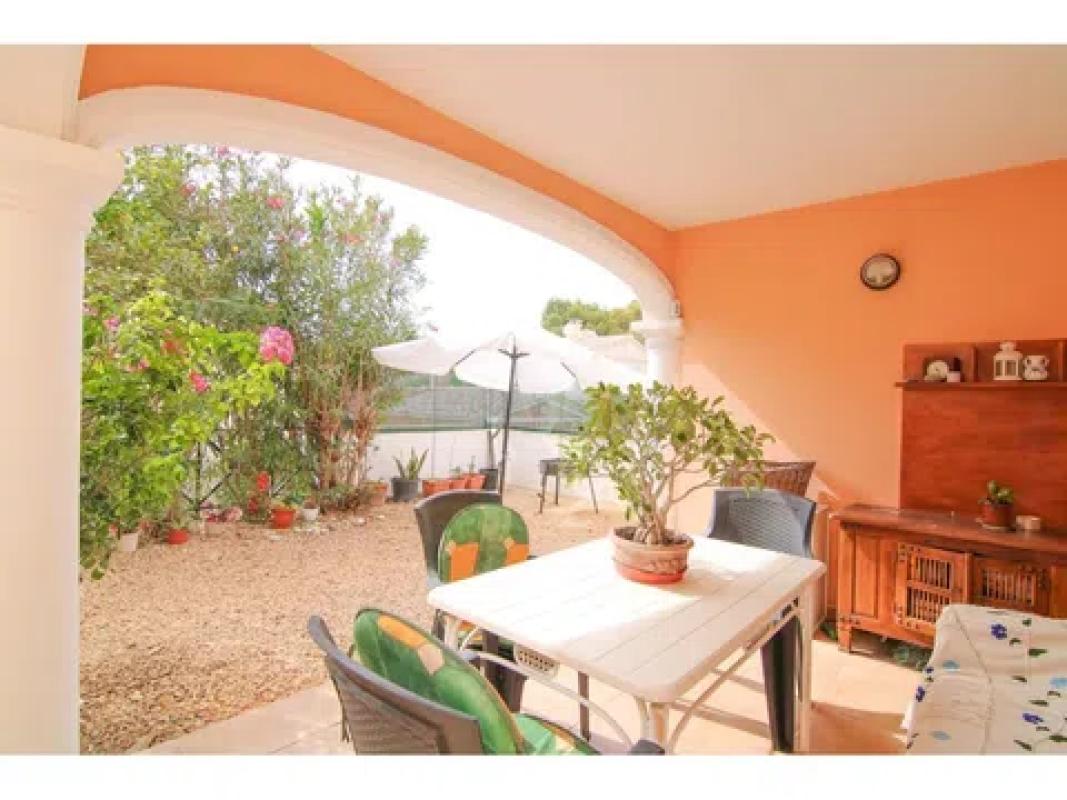 Propiedades en venta y alquiler en España photo 1