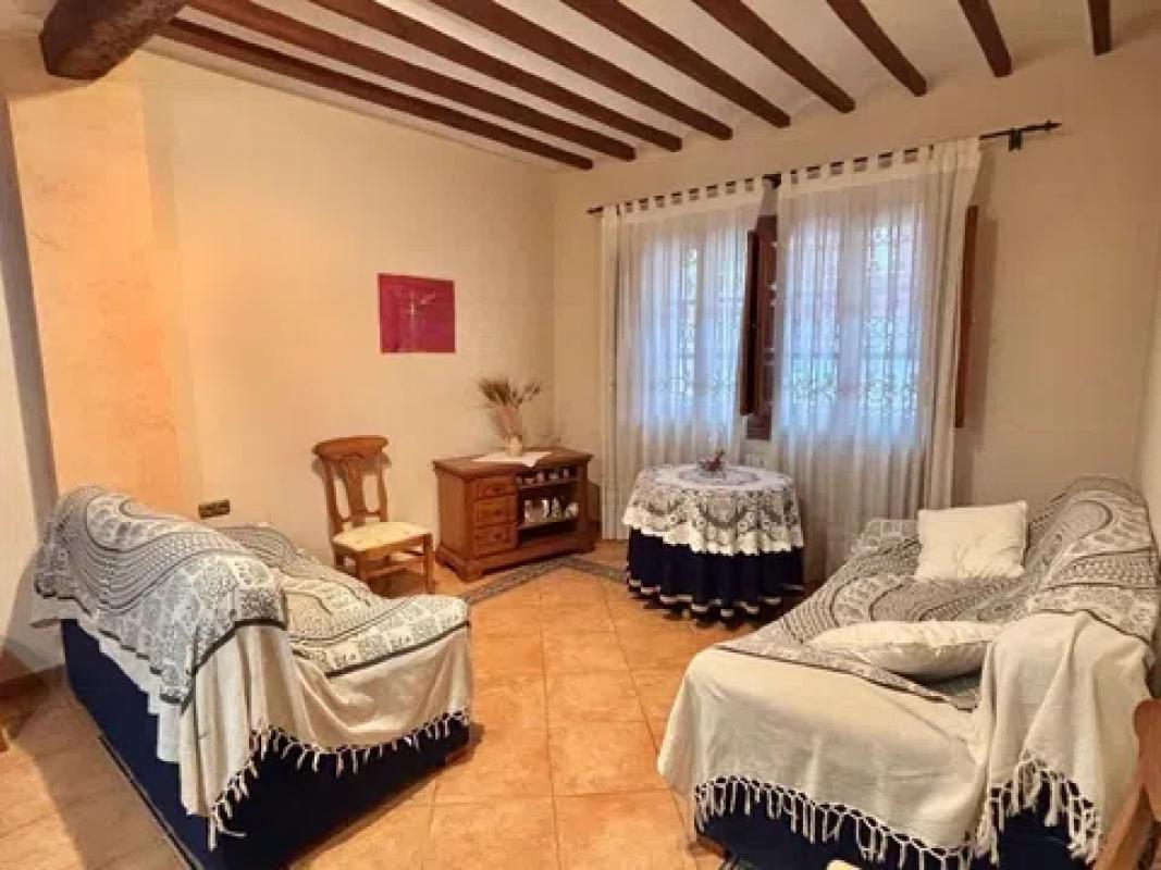 Недвижимость на продажу и в аренду в Испании photo 1