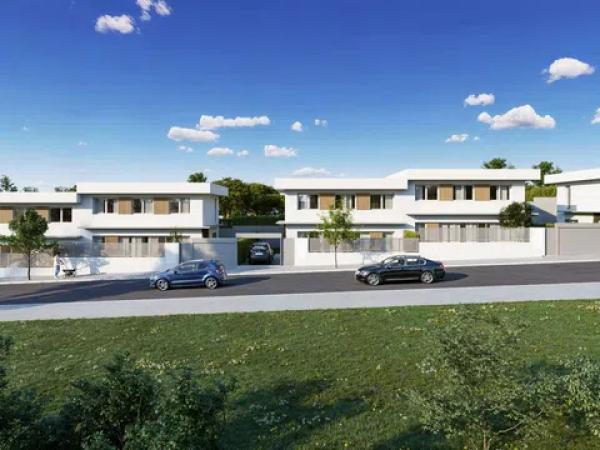 Chalet pareado en venta en calle Elena Fortún, 46 thumbnail 1