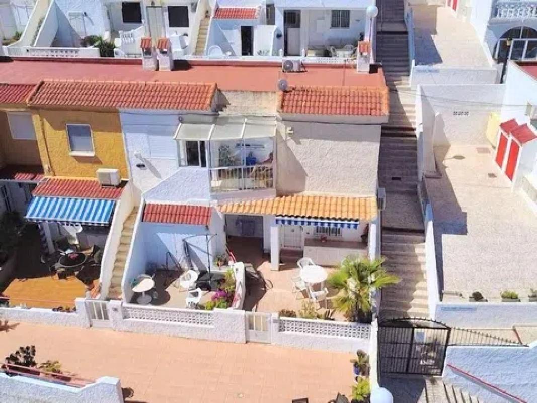 Properties for sale and rent in Spain photo 1