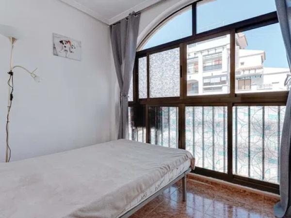 Studio na sprzedaż w Barrio Los Europeos, Torrevieja thumbnail 2