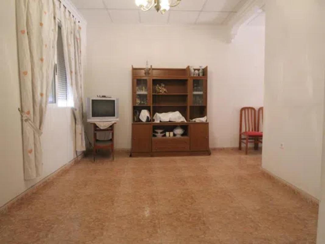 Недвижимость на продажу и в аренду в Испании photo 1