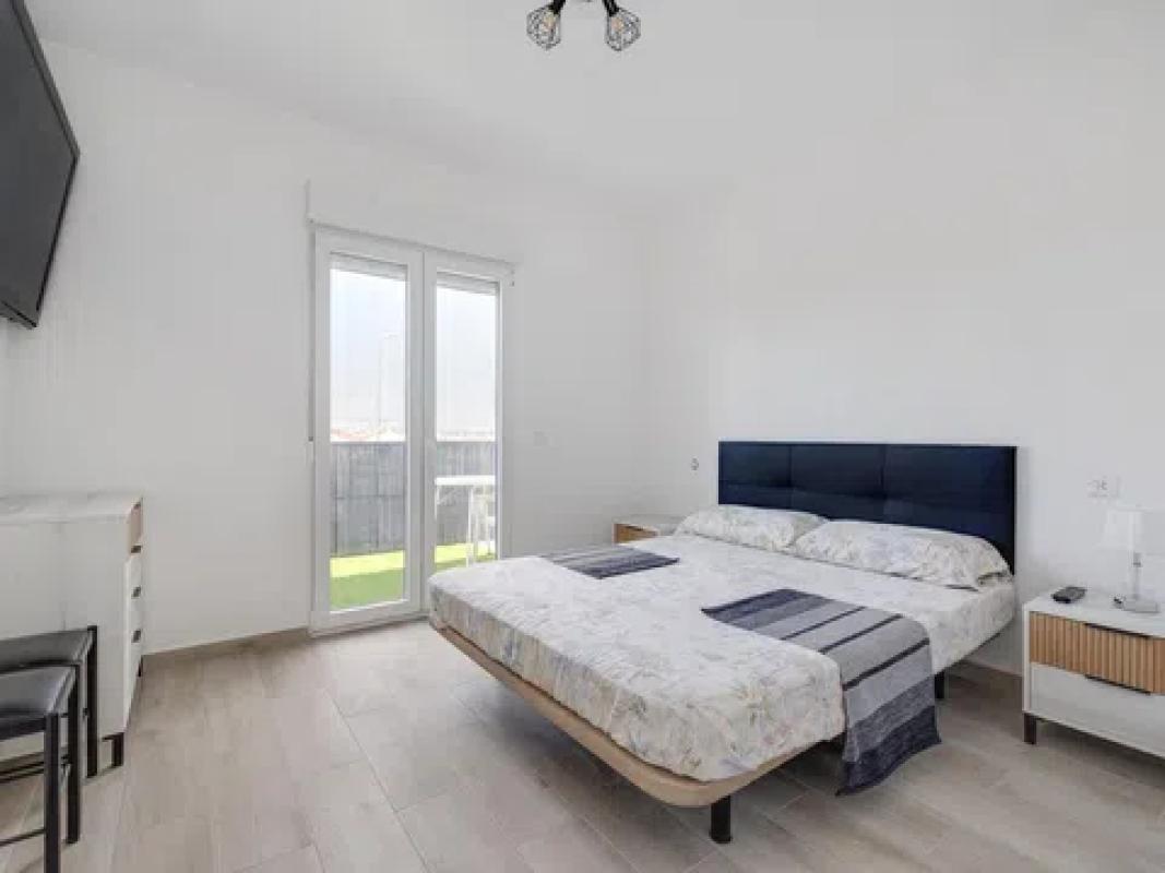 Duplex sale in Calle Venus, Torrevieja photo 1