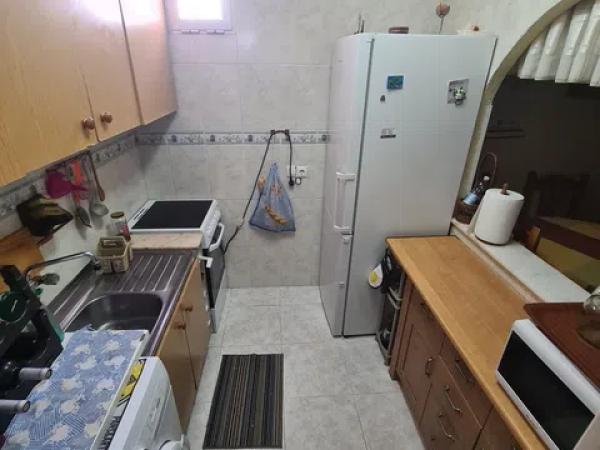 Chalet adosado en calle Segovia s/n photo 2