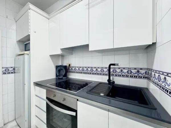 Apartment for sale in  Calle Guillermo Marconi, 5, Torrevieja photo 4