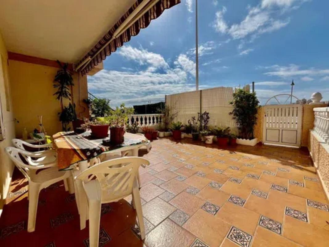 Sprzedaż niezależnego domku jednorodzinnego w  Barrio Cañada del Molino, Torrevieja photo 2