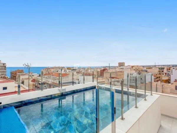 Piso en venta en  Calle Ramón Gallud, 164, Torrevieja photo 1