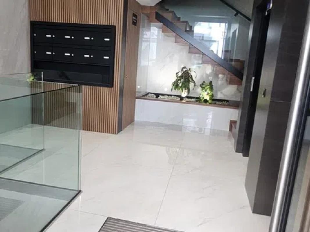 Sale of apartment in Calle Ramón Gallud, Torrevieja
photo 4
