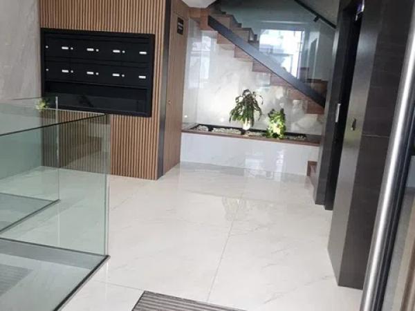 Apartment for sale in  Calle Ramón Gallud, Torrevieja photo 4