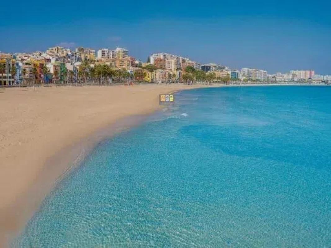 Terreno en venta en La Villajoyosa / Vila Joiosa, Alicante photo 2
