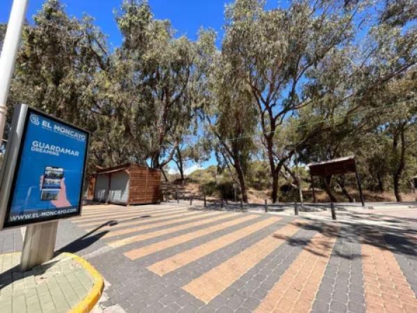 Terreno en calle Alacant photo 1