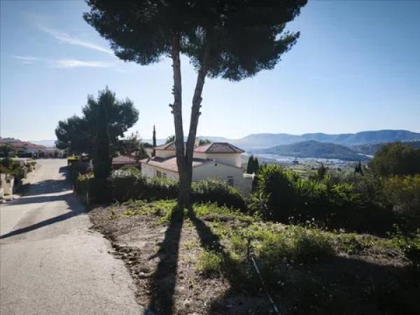 Terreno en plaza del Doctor Calatayud photo 1