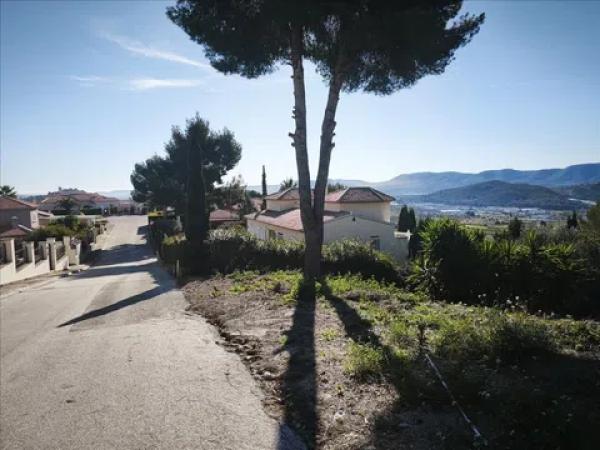 Terreno en plaza del Doctor Calatayud thumbnail 1