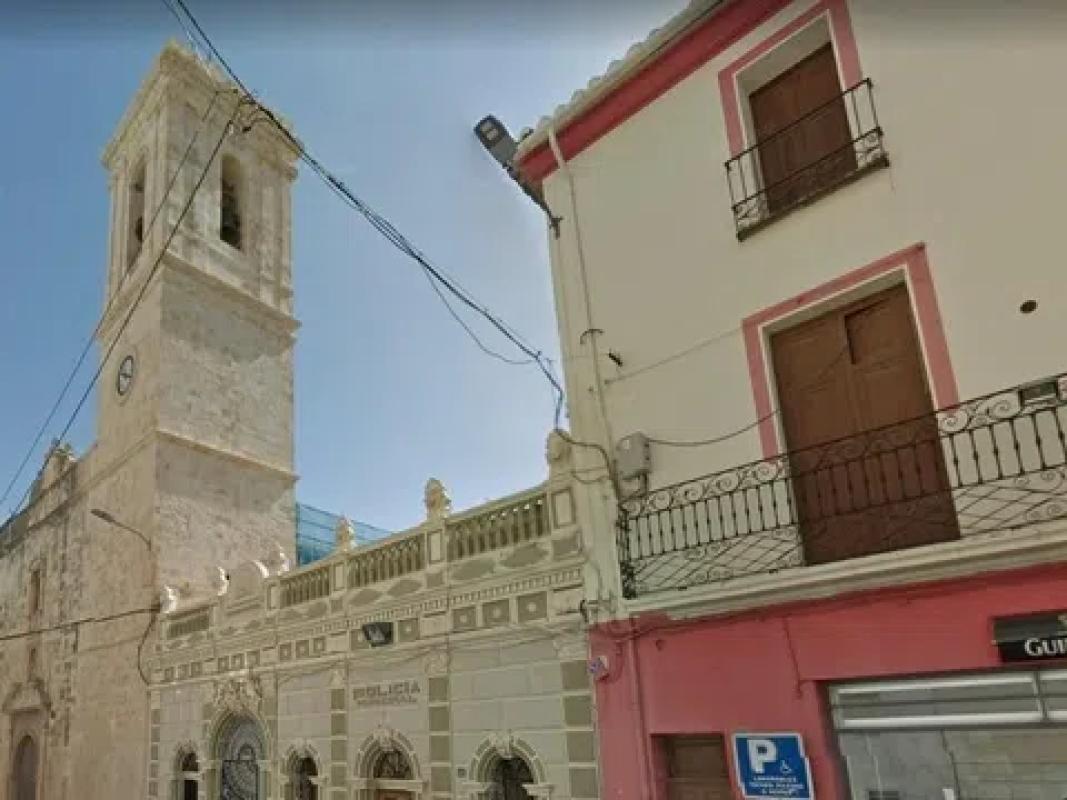 Terreno en venta en Pedreguer, Alicante photo 2