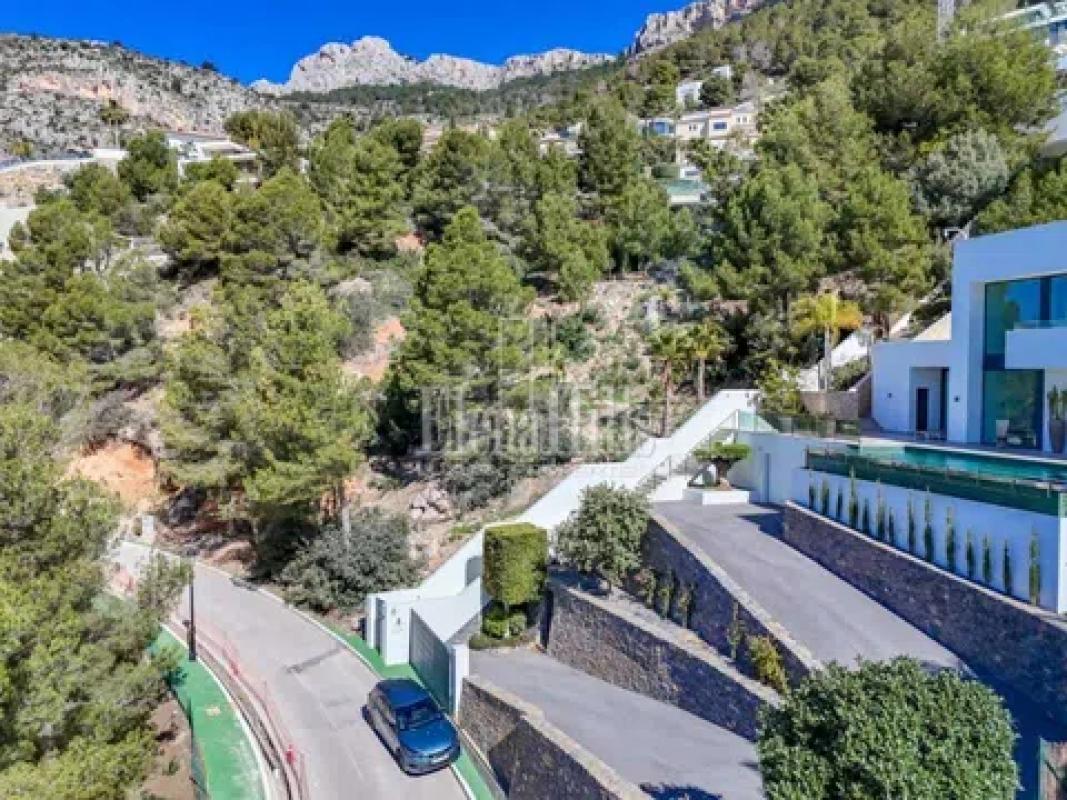 Terreno en venta en Altea, Alicante photo 4