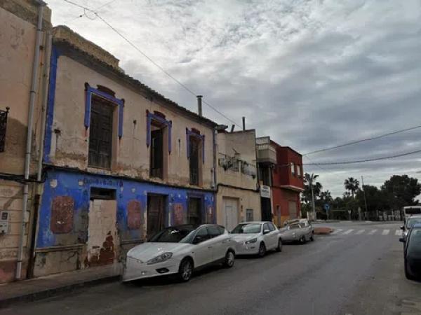 Terreno en calle Labradores, 43 thumbnail 1