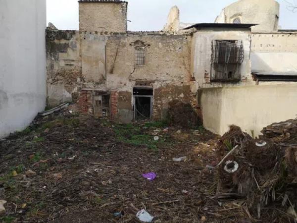 Terreno en calle Labradores, 43 thumbnail 2