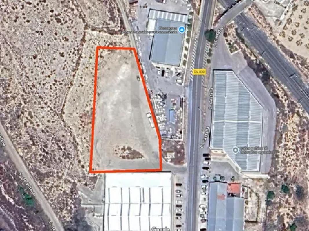 Terreno en venta en Sax, Alicante photo 2