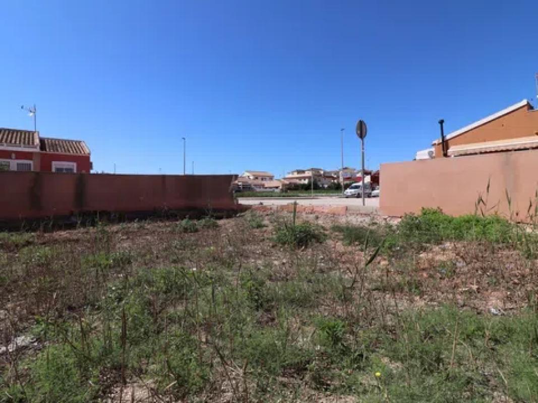 Terreno en venta en Daya Nueva, Alicante photo 5