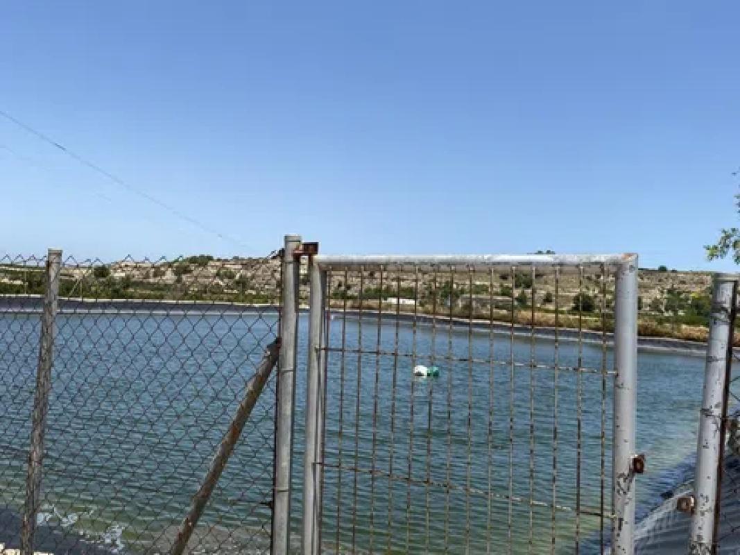 Terreno en venta en Jacarilla, Alicante photo 2