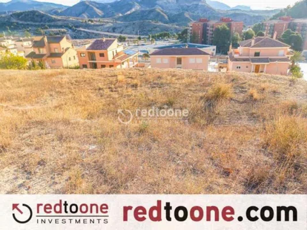 Terreno en venta en Jijona / Xixona, Alicante photo 2