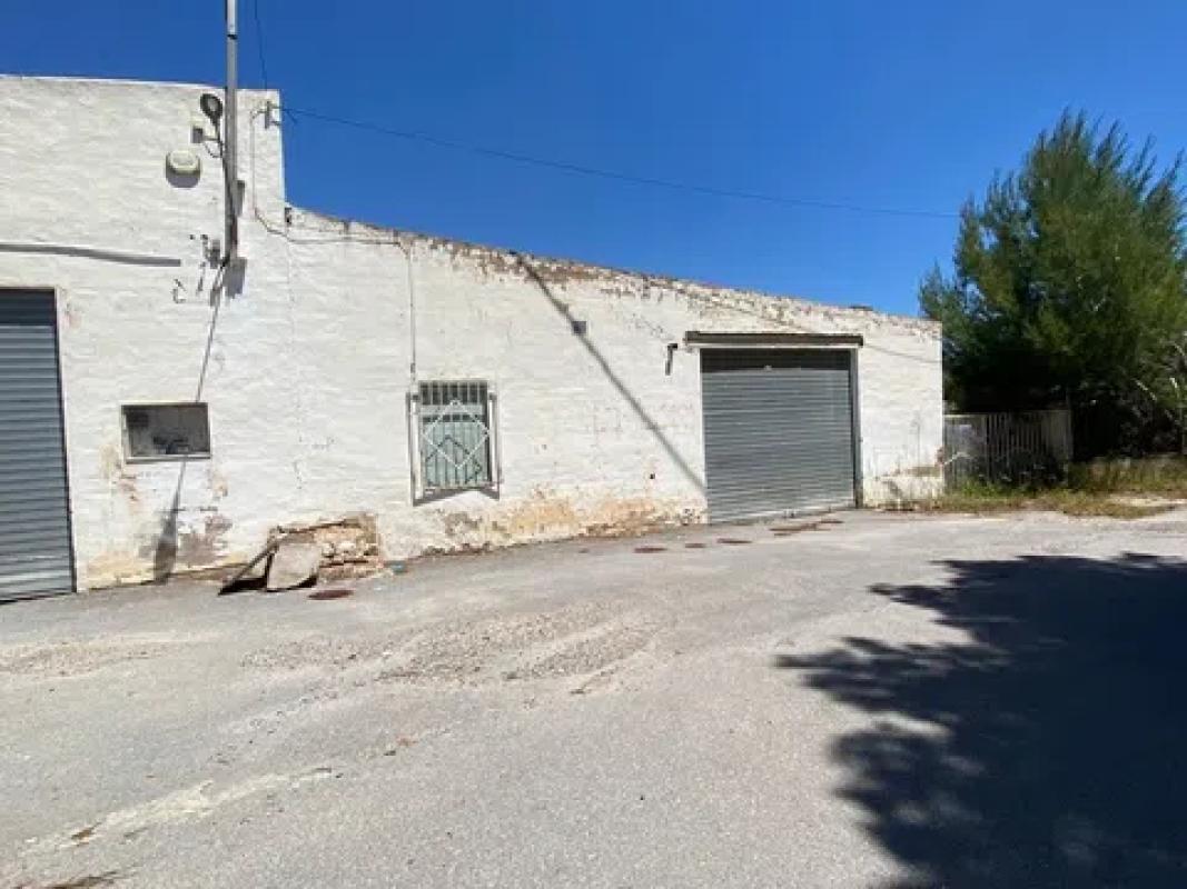 Terreno en venta en Elda, Alicante photo 1