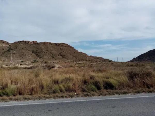 Terreno en Barrio Ciudad de Asís - Font-Calent - El Bacarot photo 1