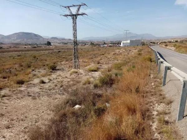 Terreno en Barrio Ciudad de Asís - Font-Calent - El Bacarot photo 4