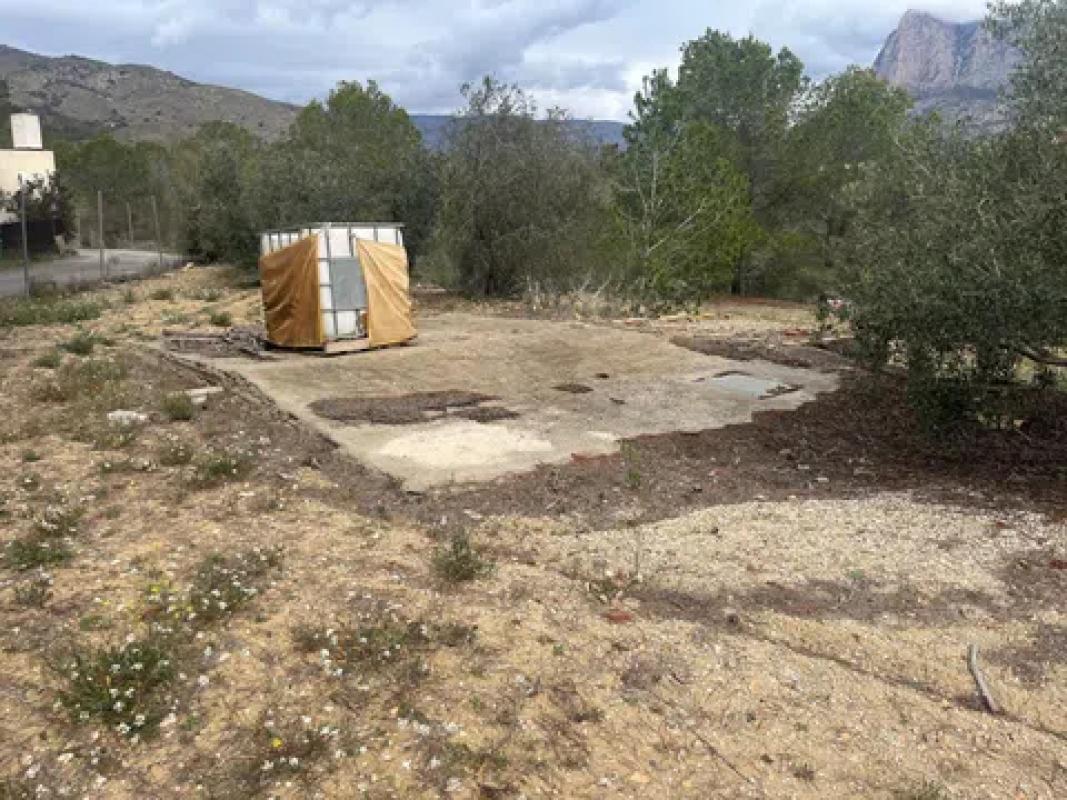 Terreno en venta en Finestrat, Alicante photo 1