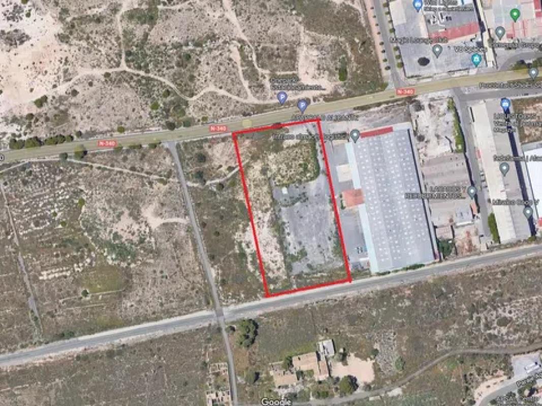 Terreno en venta en Elche / Elx, Alicante photo 3
