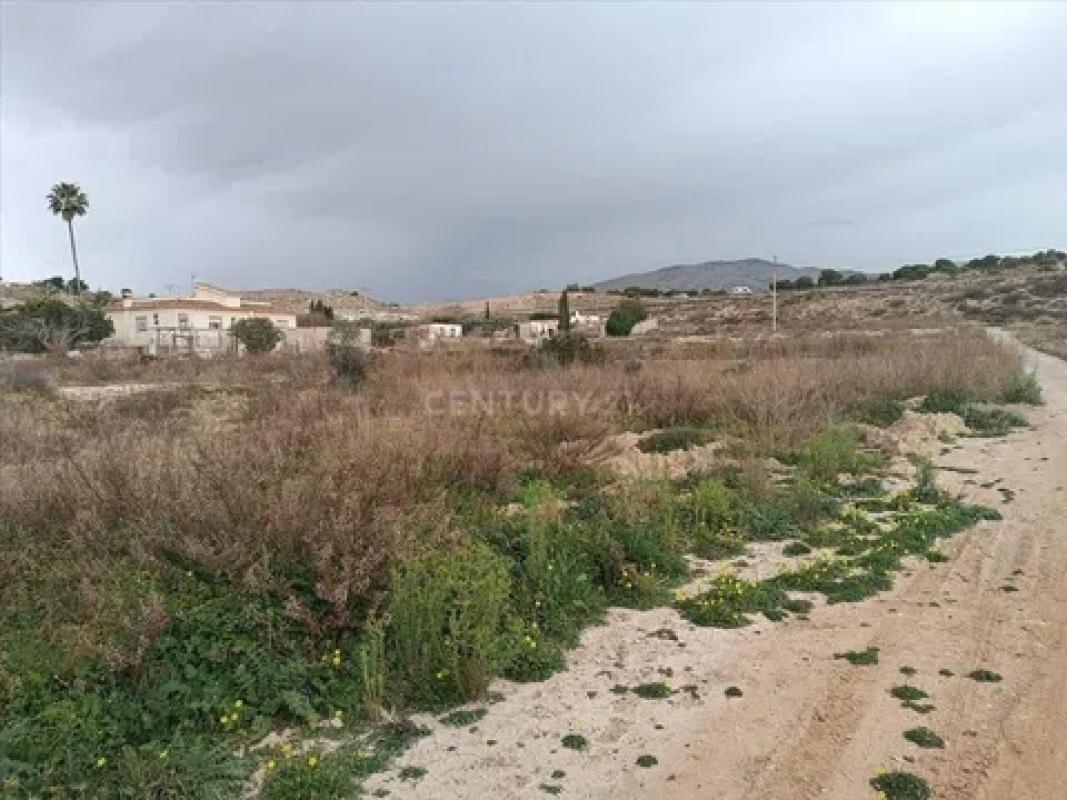 Działka na sprzedaż w La Villajoyosa / Vila Joiosa, Alicante photo 1