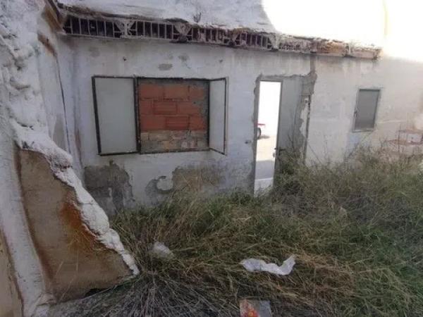 Terreno en calle Numancia thumbnail 1