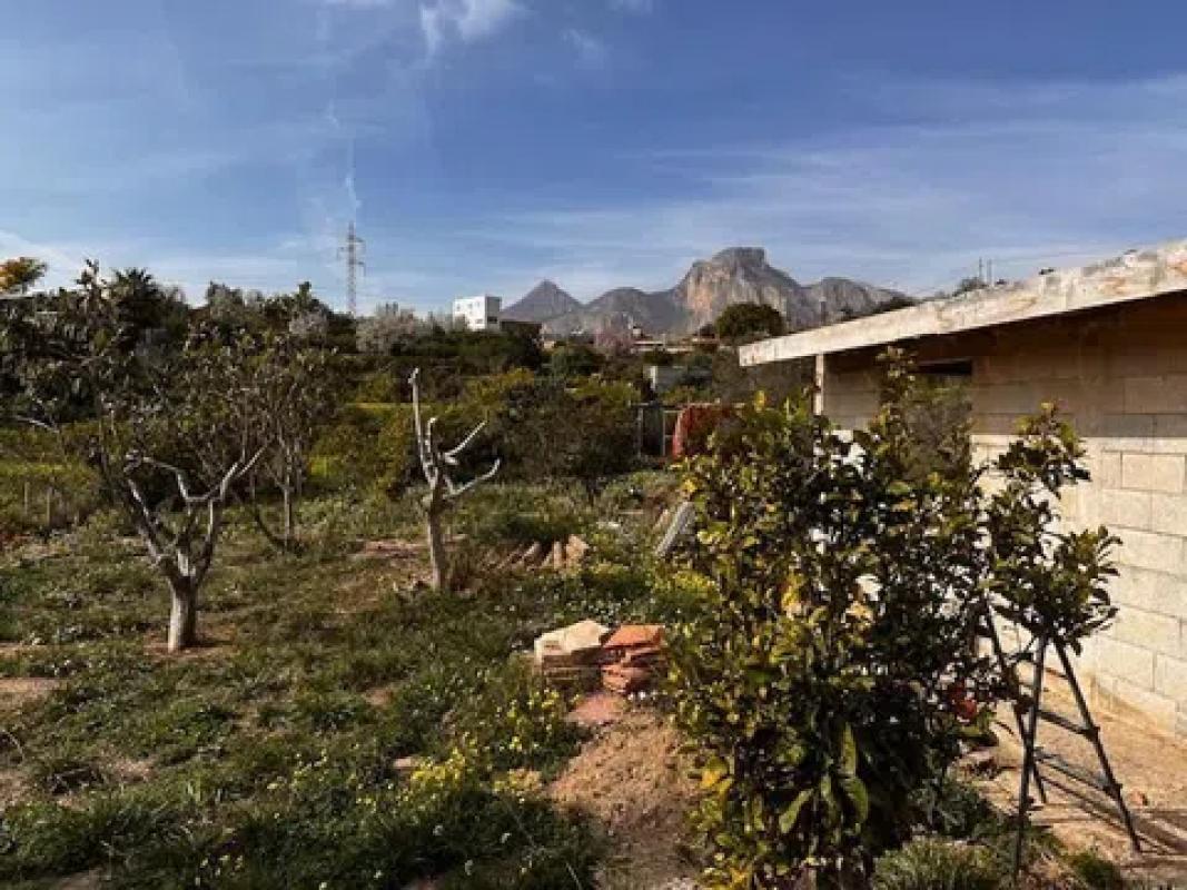 Terreno en venta en Guadalest, Alicante photo 3