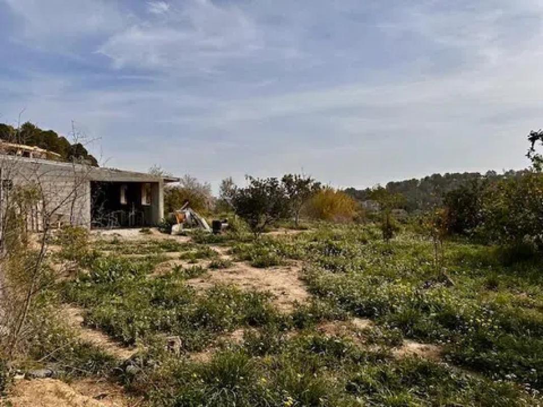 Terreno en venta en Guadalest, Alicante photo 4