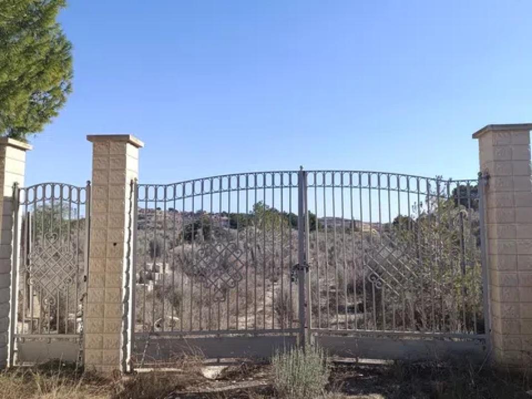 Terreno en venta en Aspe, Alicante photo 3