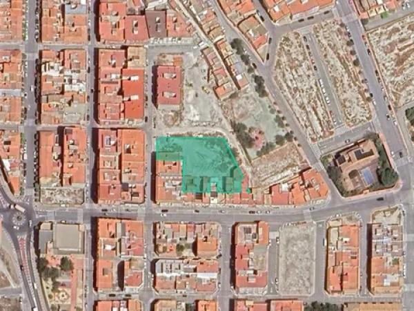 Terreno en avenida de Xixona photo 1